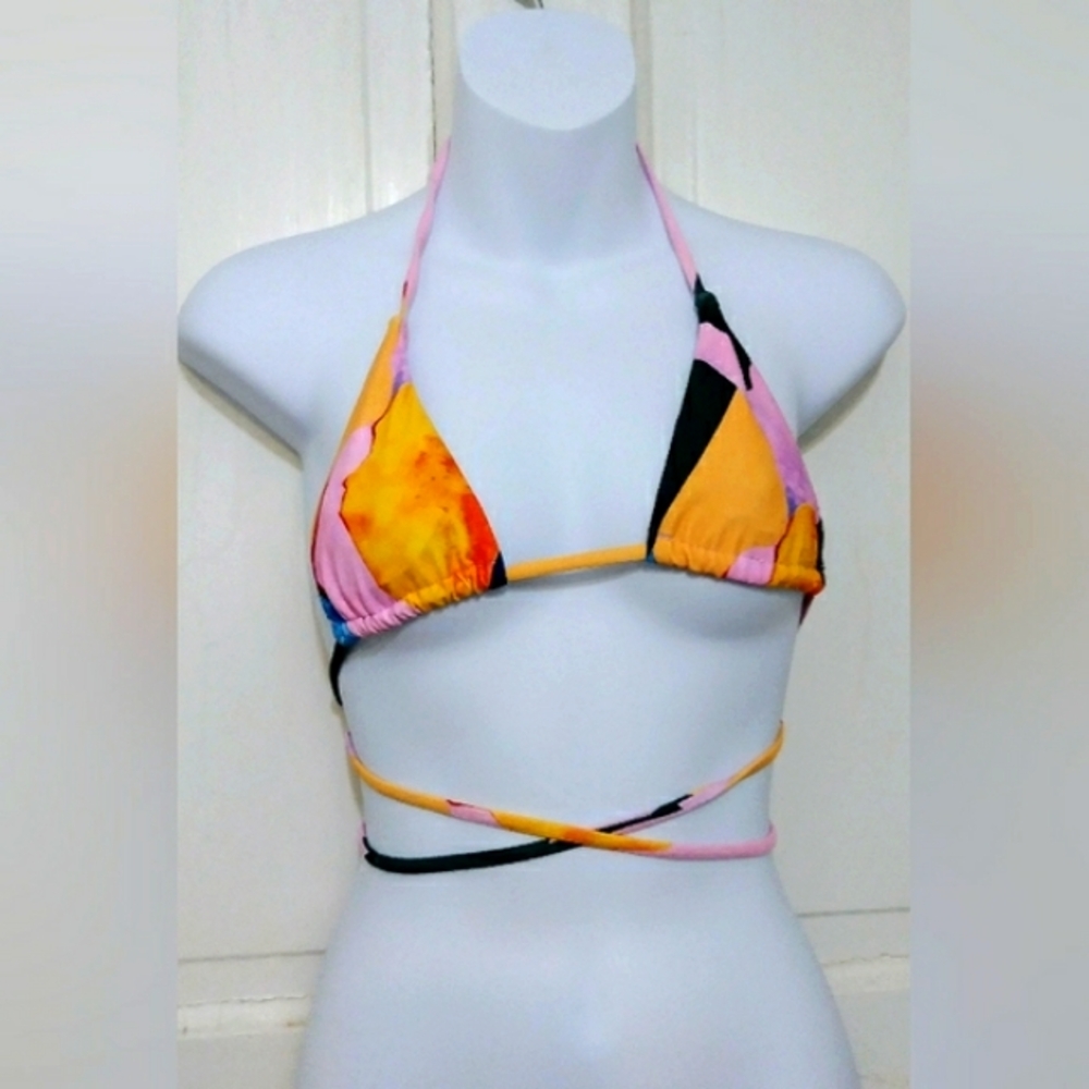 🌺BUNDLE ONLY🌺 Multicolor Halter Wrap Bikini Top